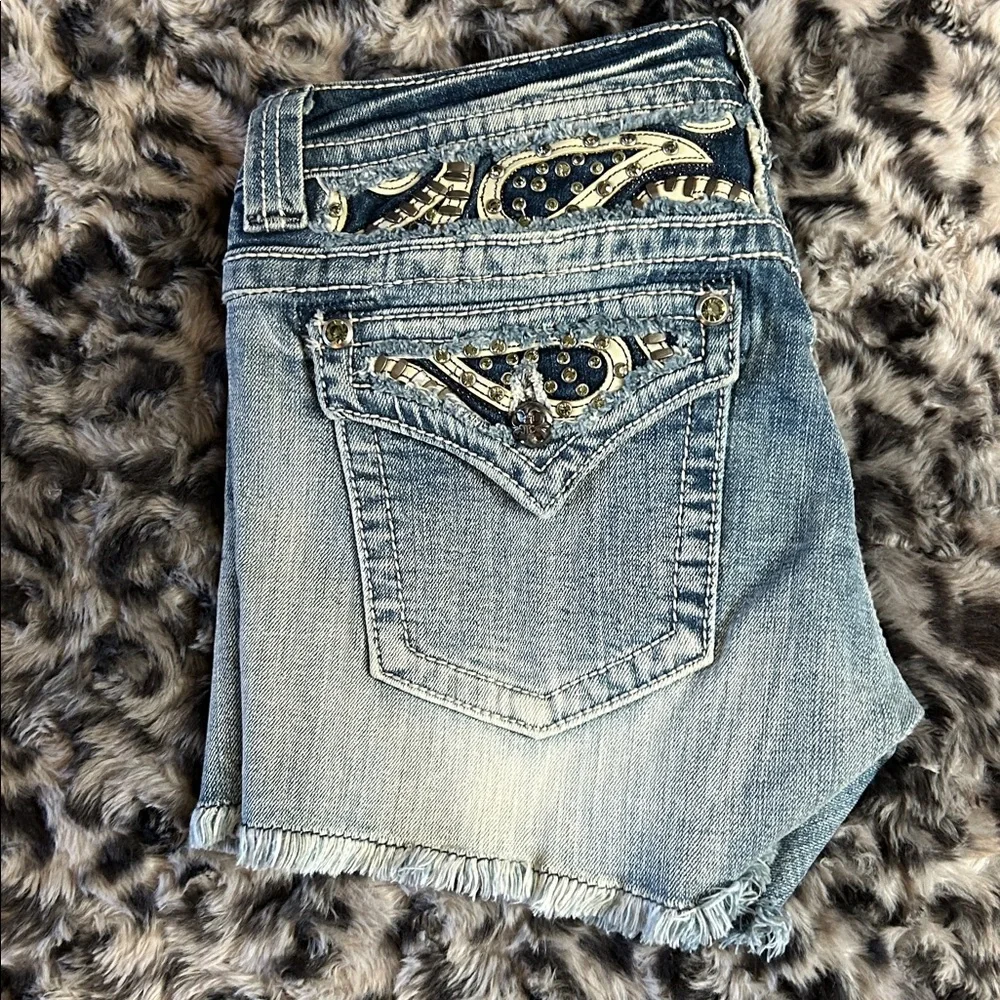 Miss Me 30 NWOT Blue Denim Jeans - Picture 3 of 16